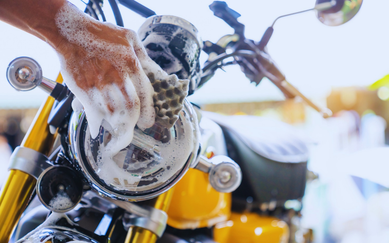 Jak przygotować motocykl do zakończenia sezonu?